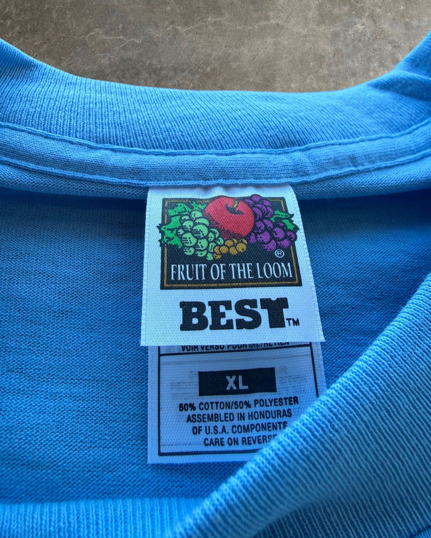 '90s Jesus Is Love Tee Sz. XL