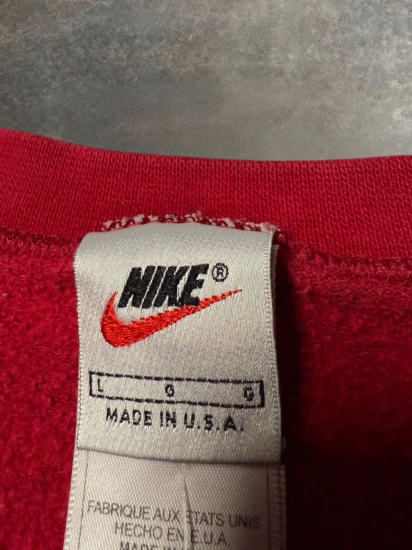 '90s Nike Essential Crewneck Sz. L