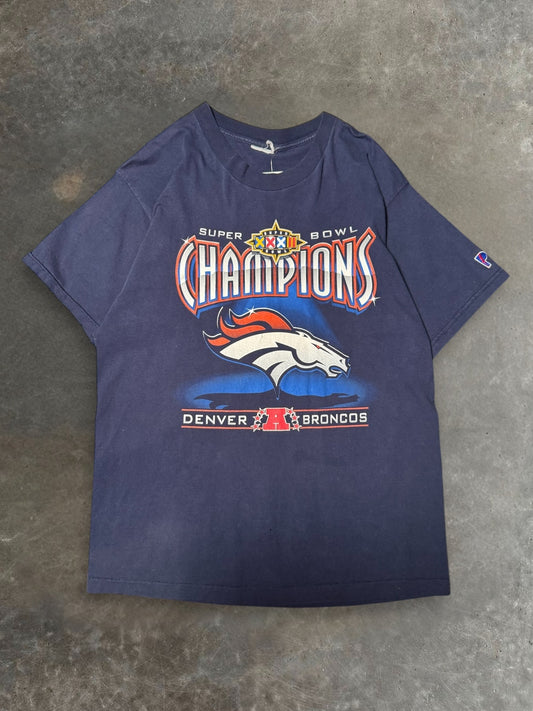 Super Bowl Denver Broncos T-shirt Sz. XL