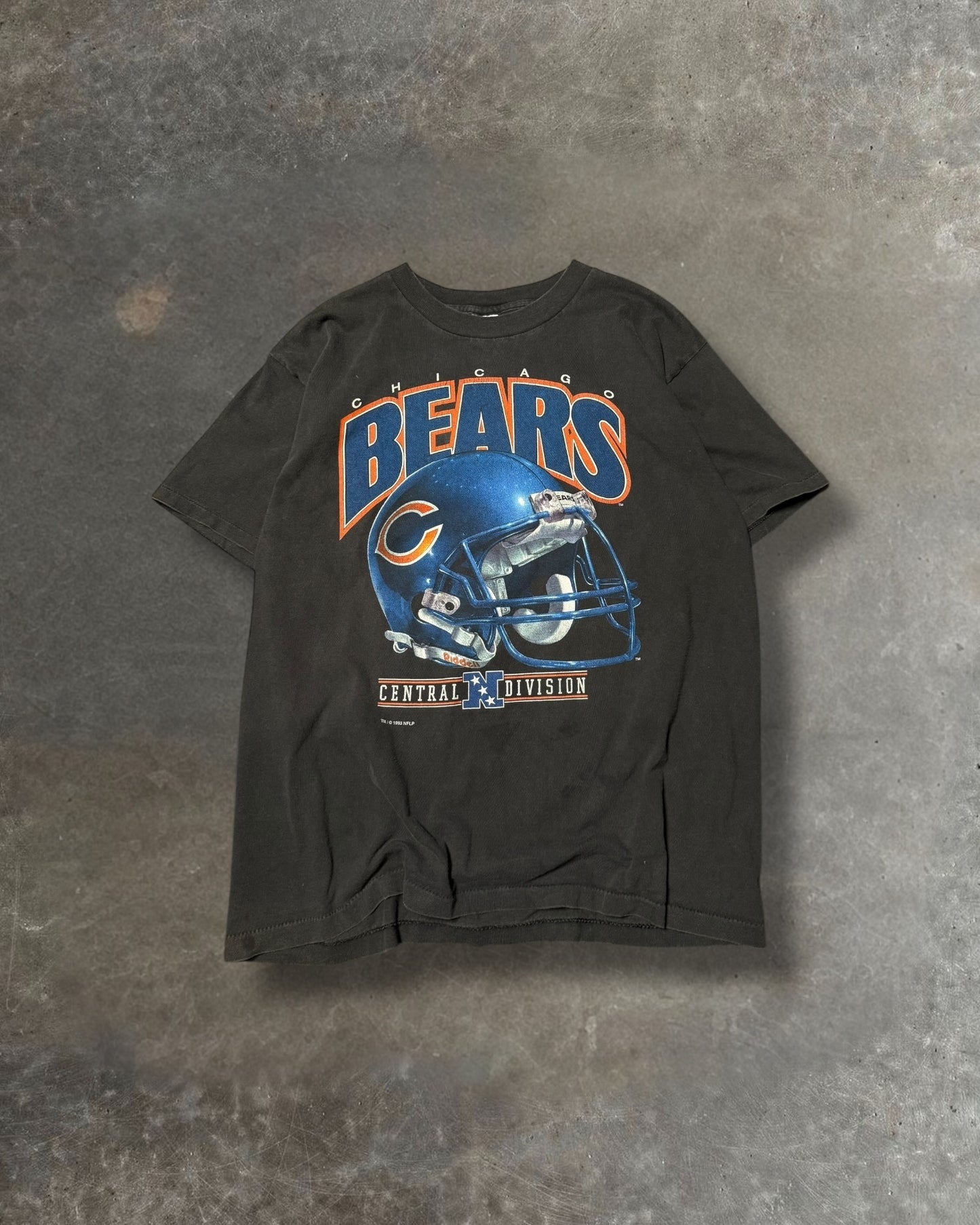 '93 Bears Helmet Tee Sz. L