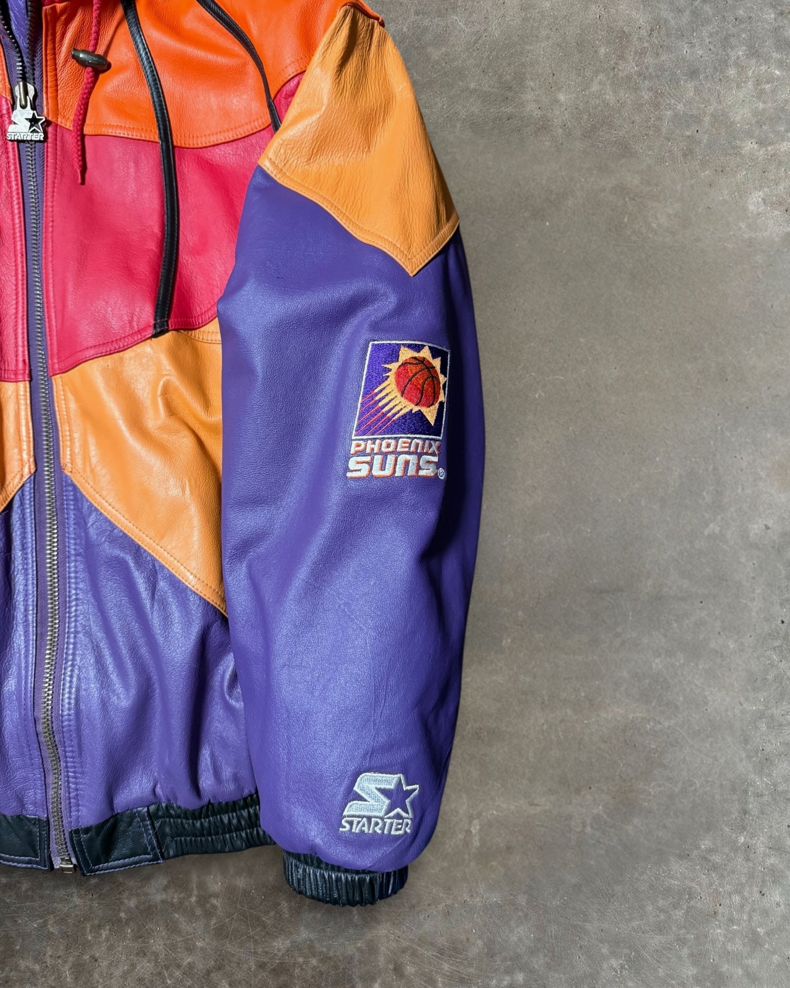 90s Starter Phoenix Suns Leather Jacket Sz. XL – Smiley's 90s Starter Phoenix Suns Leather Jacket Sz. XL – Smiley's