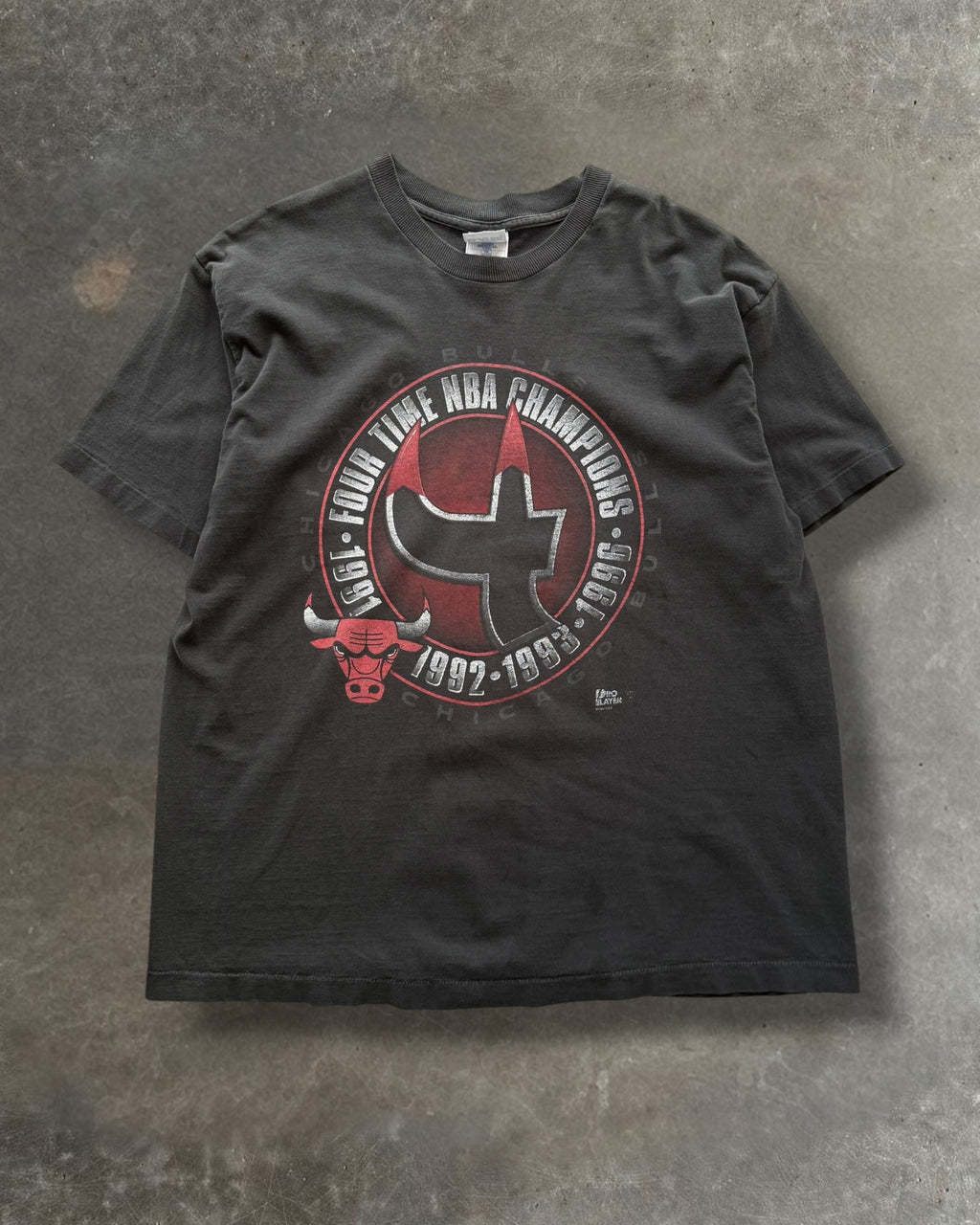 '96 4 Time Champions Bulls Tee Sz. XL