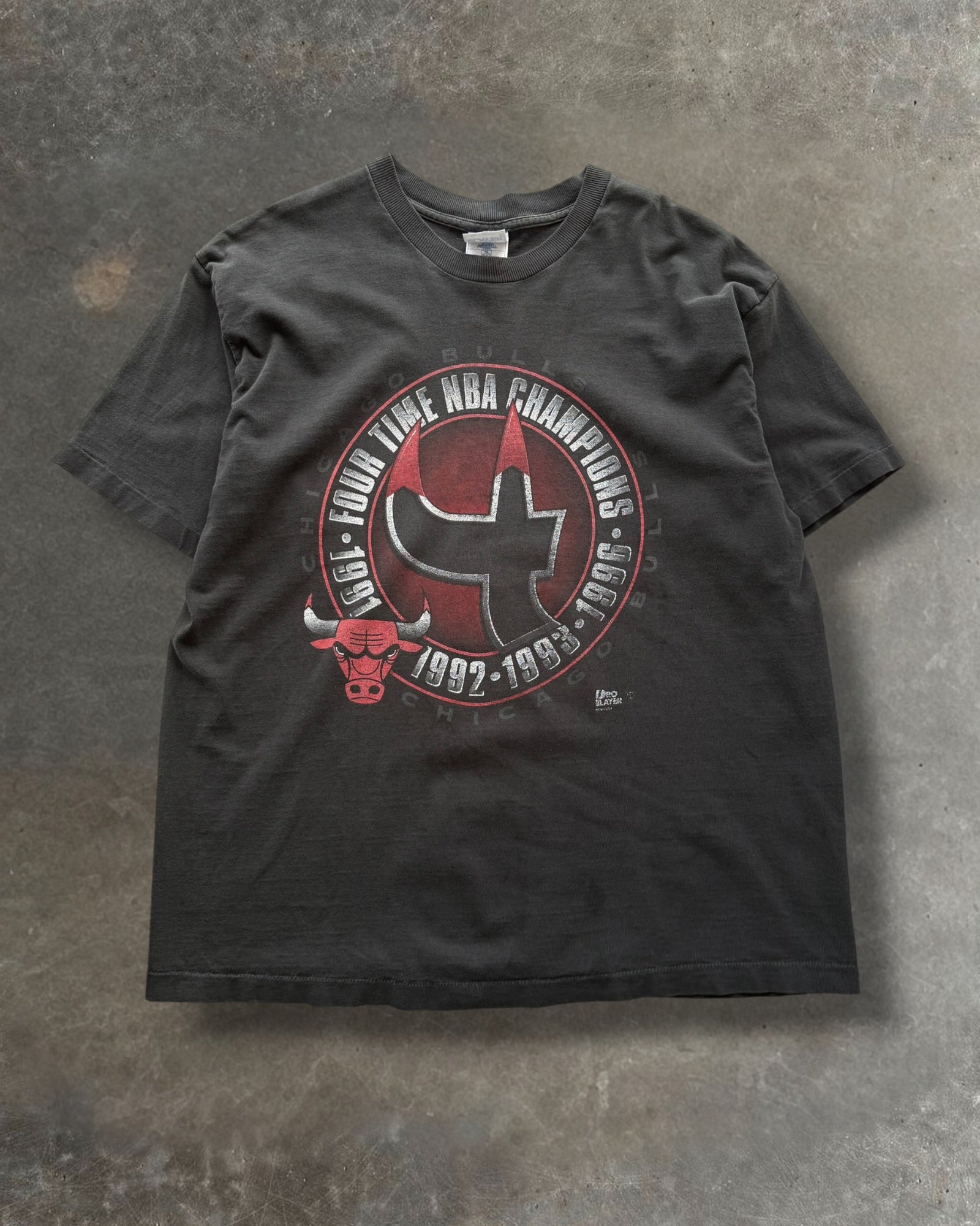 '96 4 Time Champions Bulls Tee Sz. XL