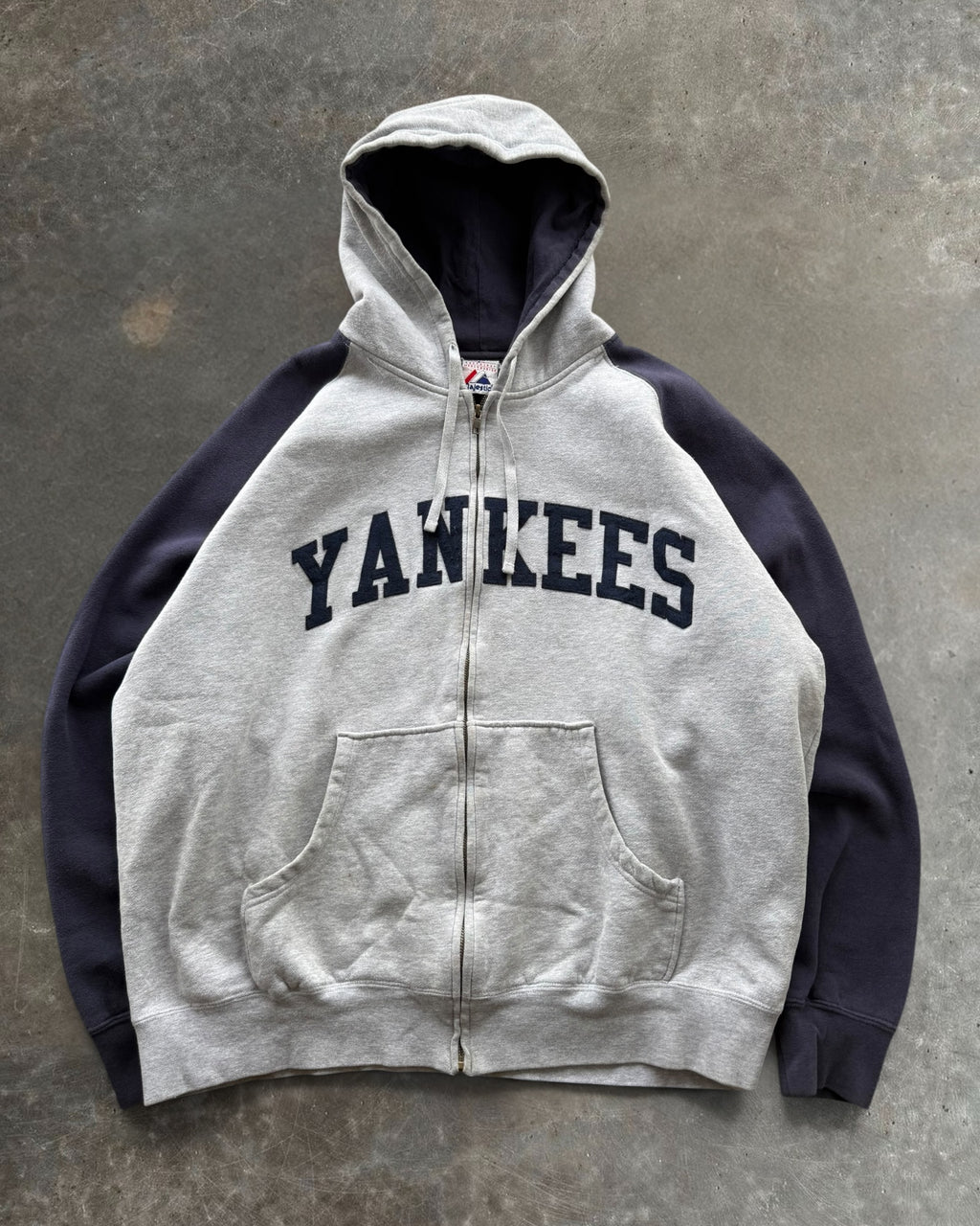 '00s Yankees Zip Up Hoodie Sz. XL