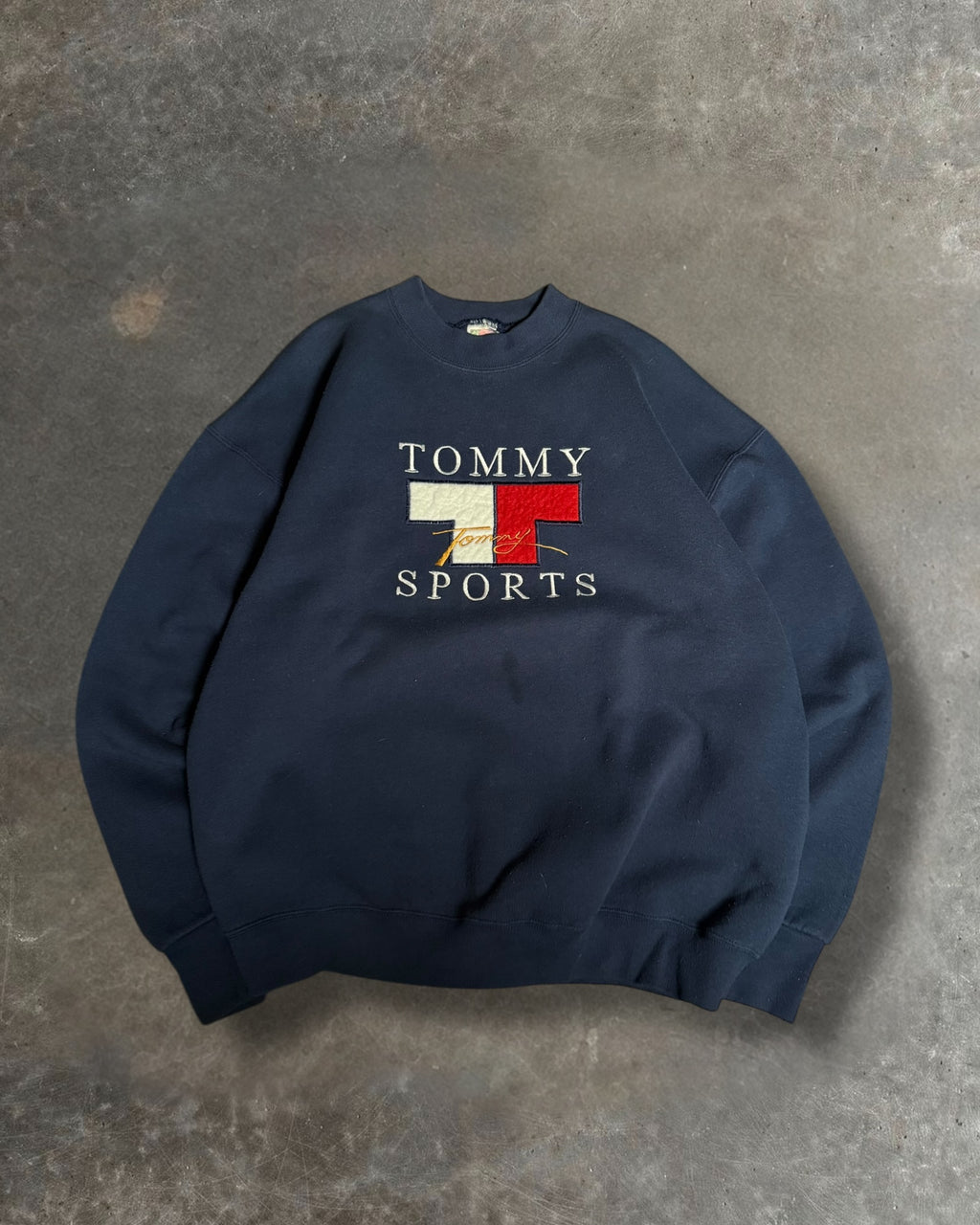 '90s Tommy Sports Crewneck Sz. XL