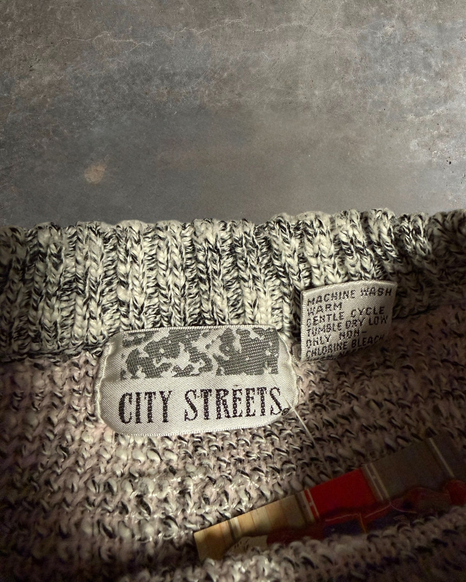 '90s City Streets Sweater Sz. XL