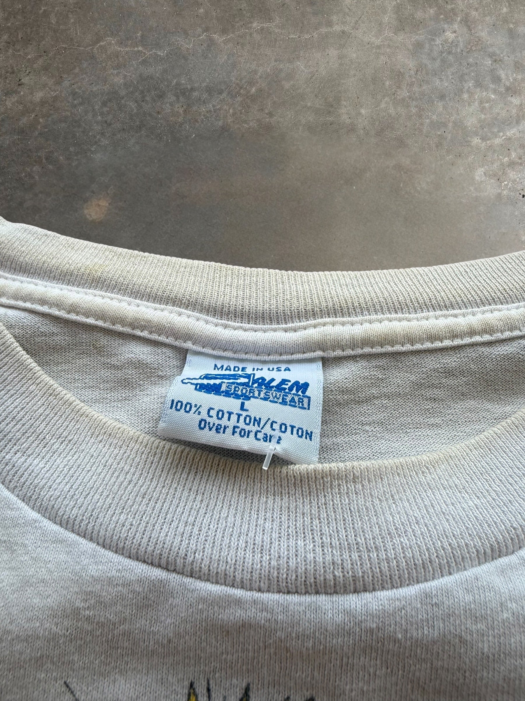 '93 Bulls World Champs Comic Tee Sz. L