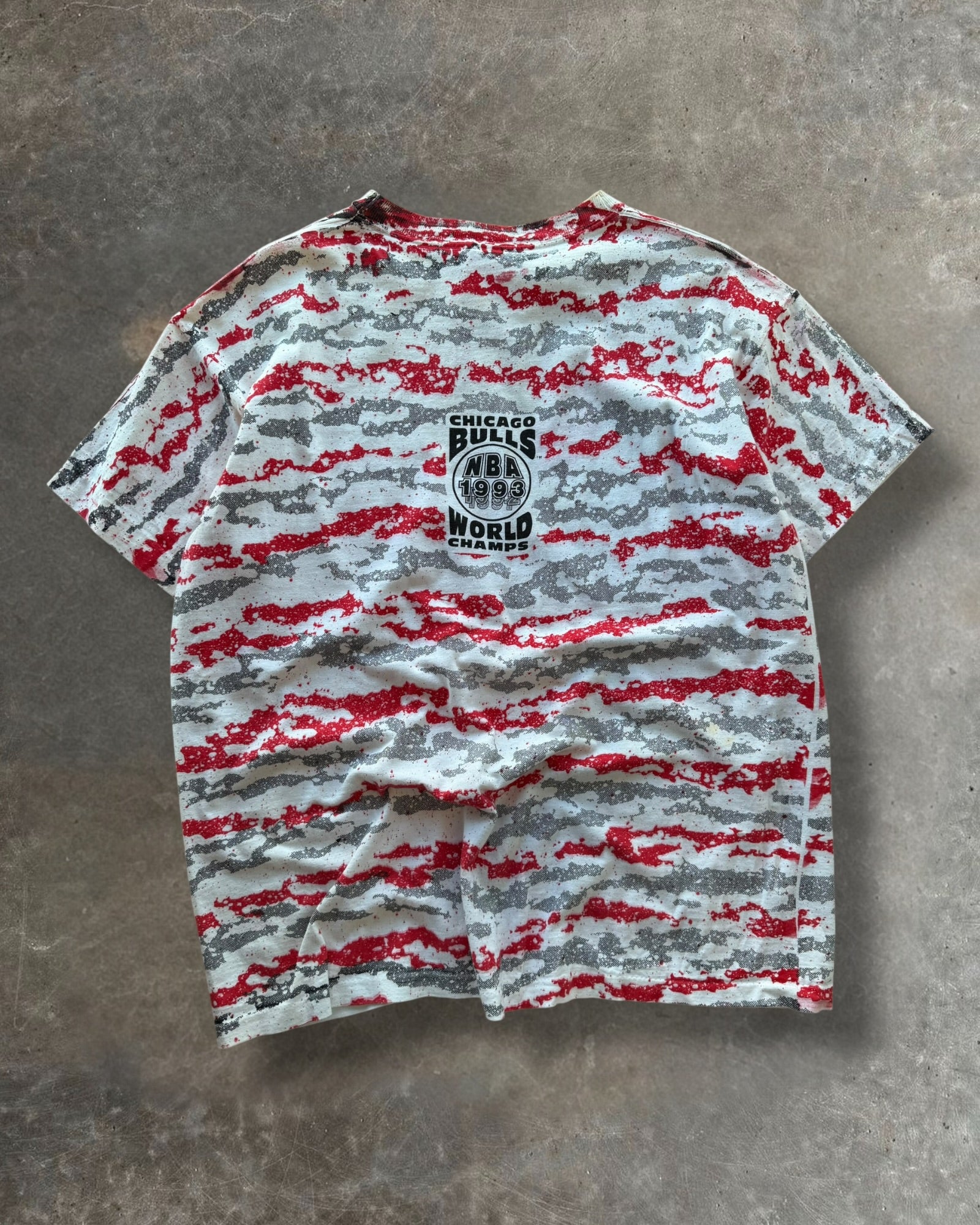 '93 Chicago Bulls World Champs AOP Sz. XL