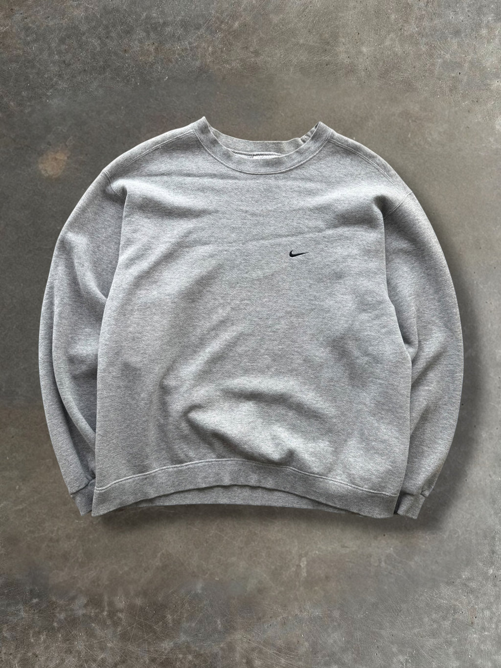 '90s Essential Nike Crewneck Sz. M