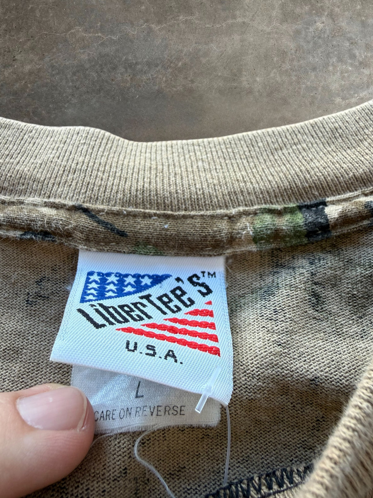 '90s Real tree Camo Long Sleeve Sz. L