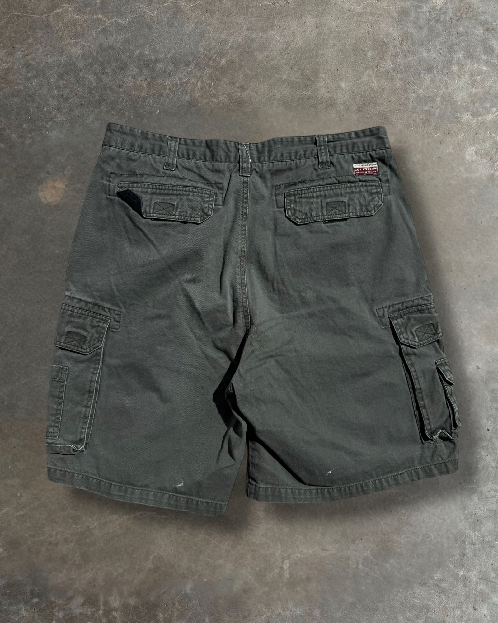 '00s Coliseum Cargo Shorts Sz. 36