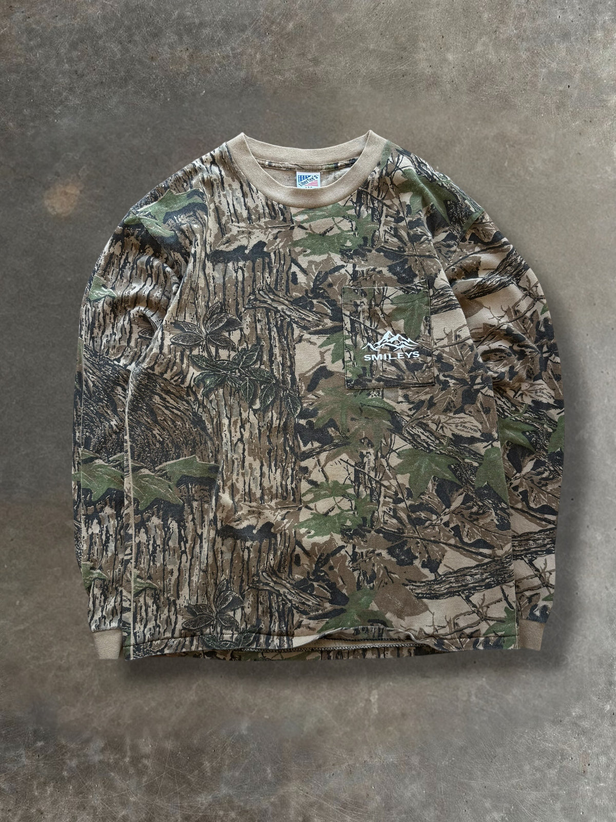 '90s Smileys Real Tree Camo "Vintage Print Over" Long Sleeve Sz. L