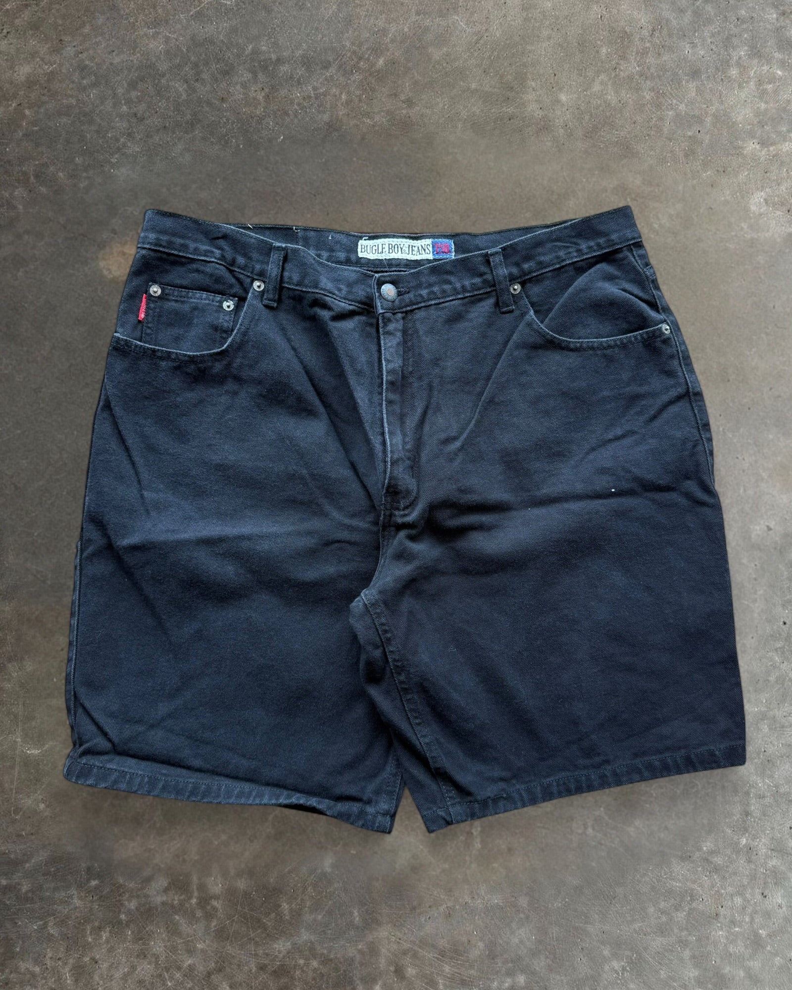 '00s Bugle Boy Jorts Sz. 40