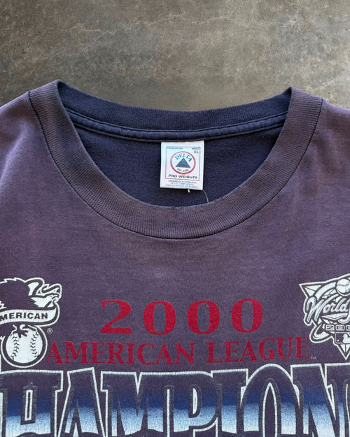 '00 Faded Yankees Champions Tee Sz. XL