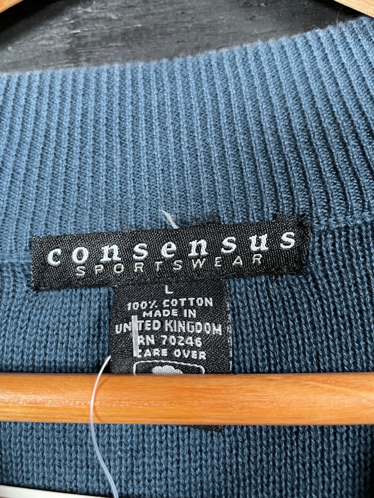 00s Consensus Sweater Sz. L