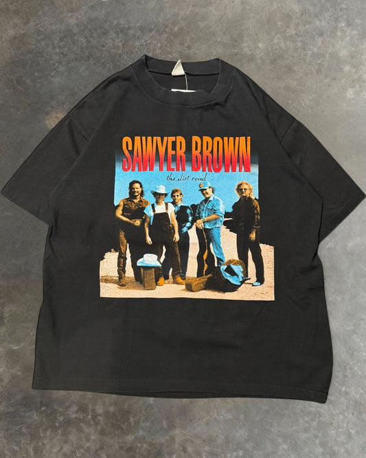 92 Sawyer Brown T-shirt Sz. L