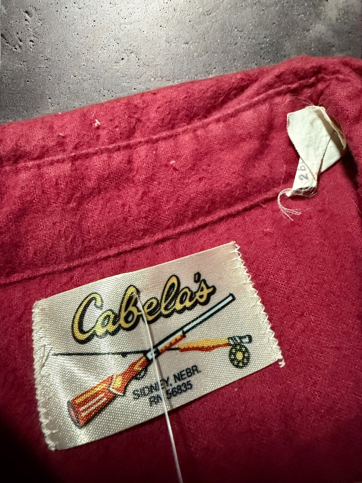 00s Cabela Button Up Sz. L