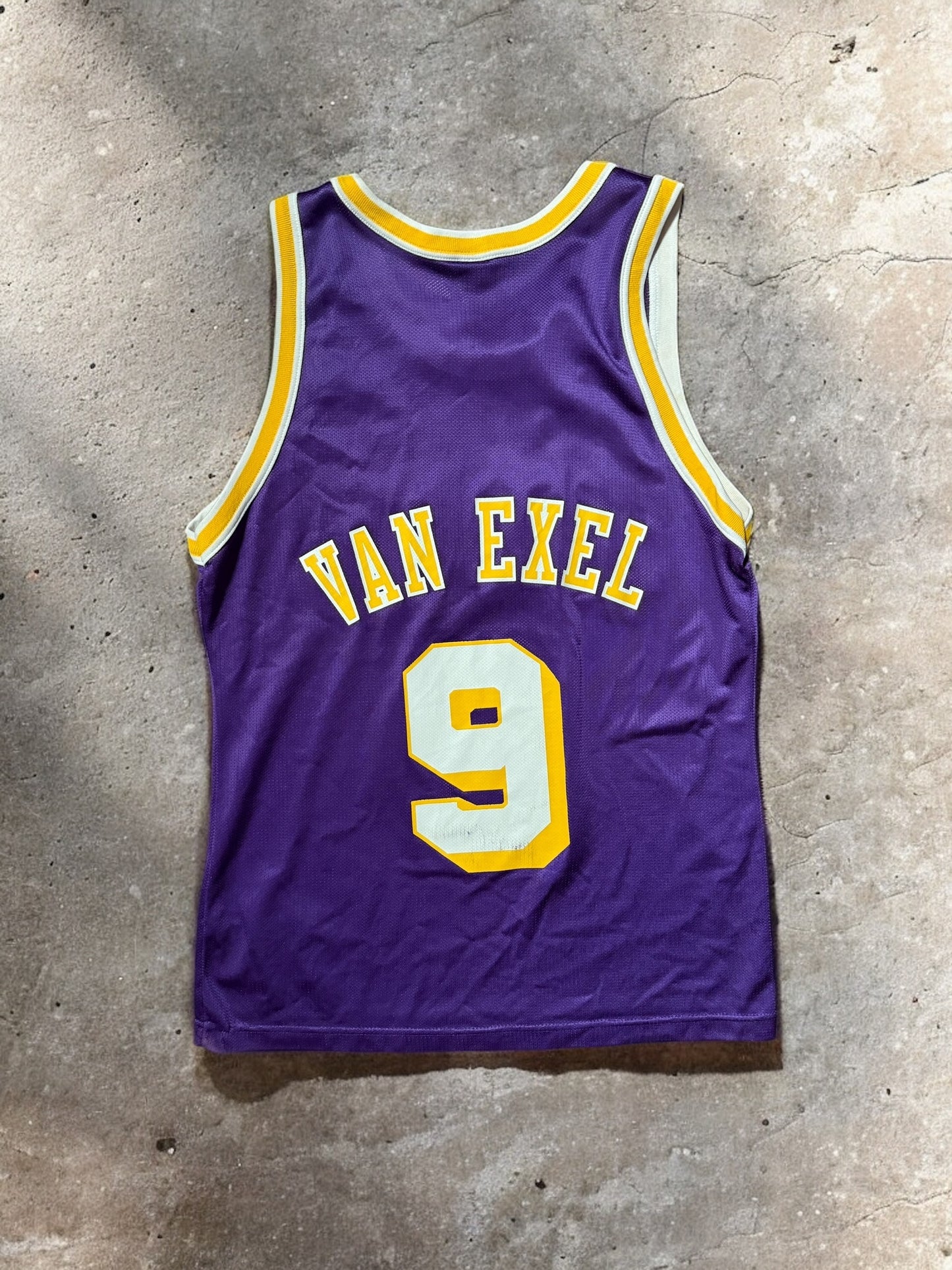 '90s Van Exel Lakers Jersey Sz. M