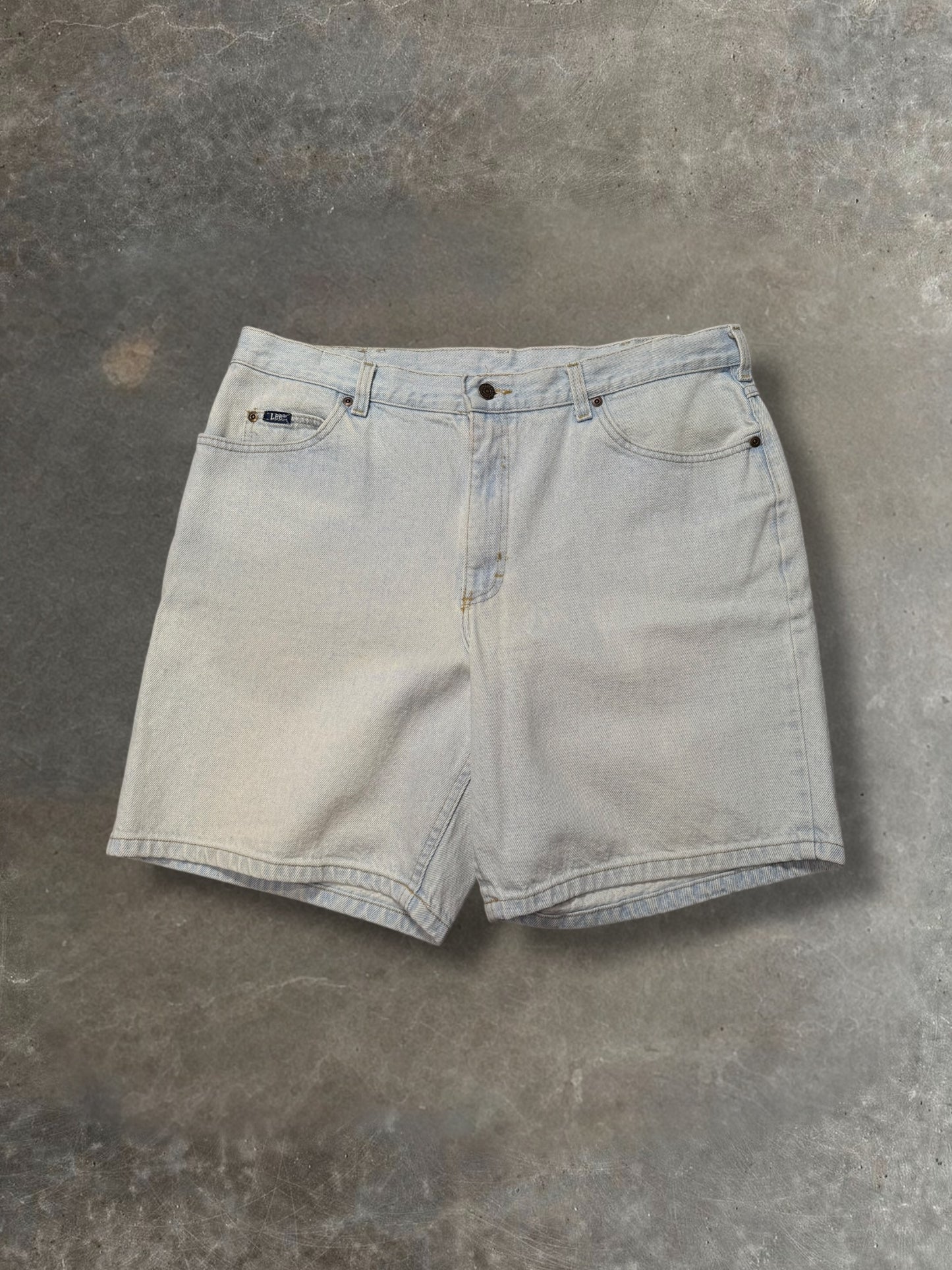 '00s Lee Denim Shorts Sz. 40
