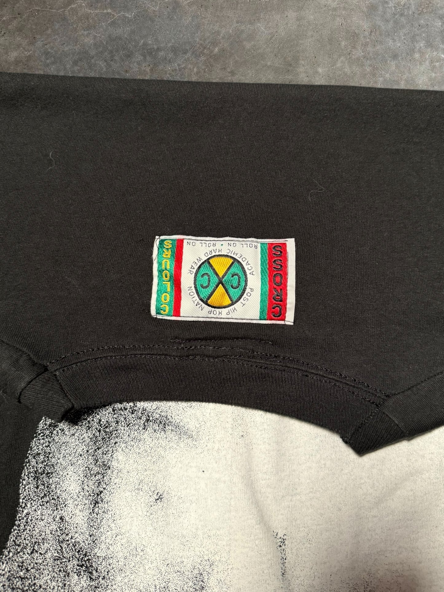 '90s Cross Colors Pit Bull Rap Tee Sz. XL