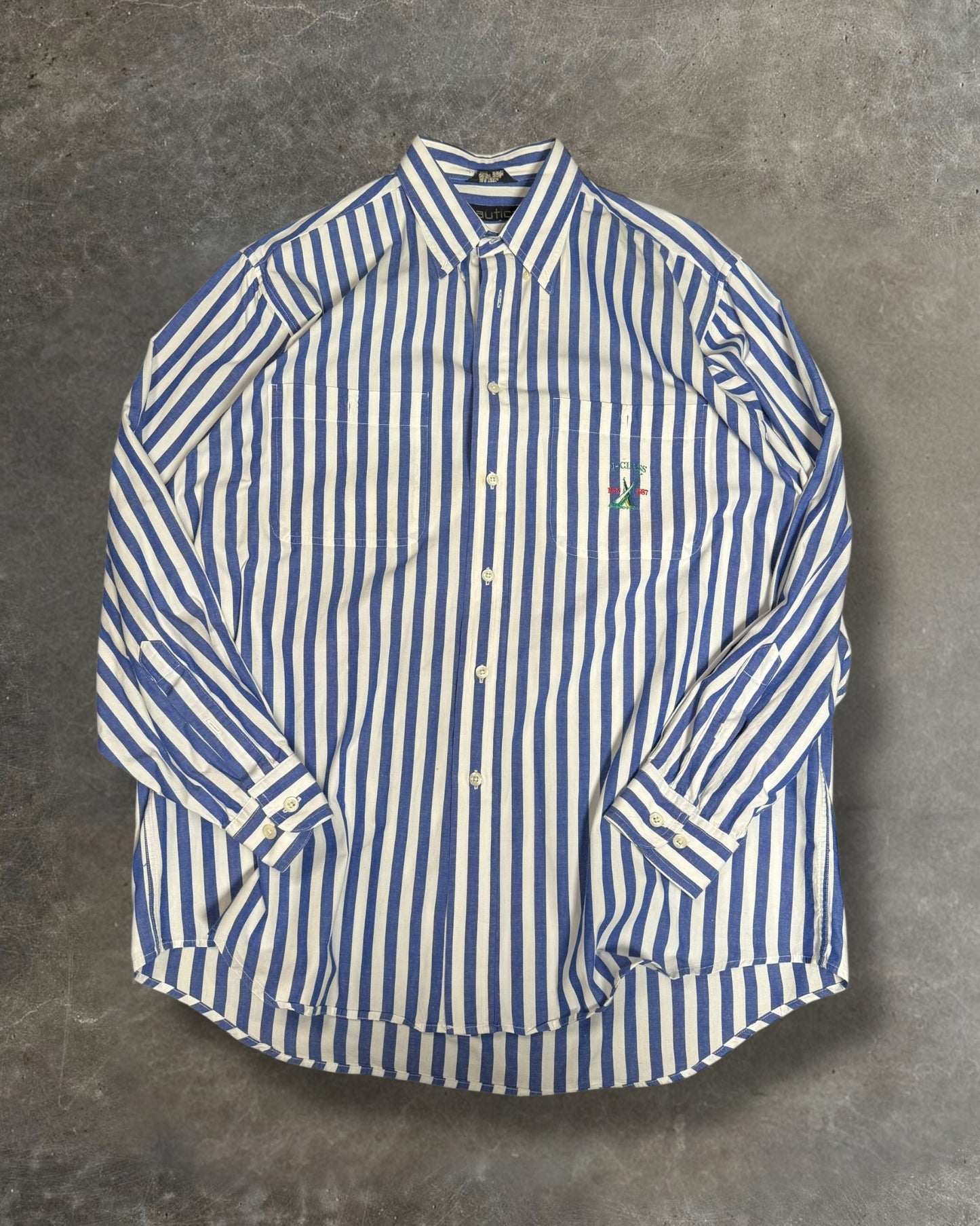 '00s Nautica Button Down Sz. L
